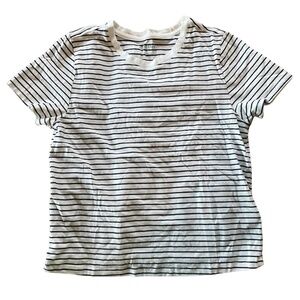 Women's Old Navy Striped Cropped Tee - Size M